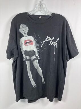 PINK - Black Short Sleeve Tee with Graphic Figure and Red Lip Accent